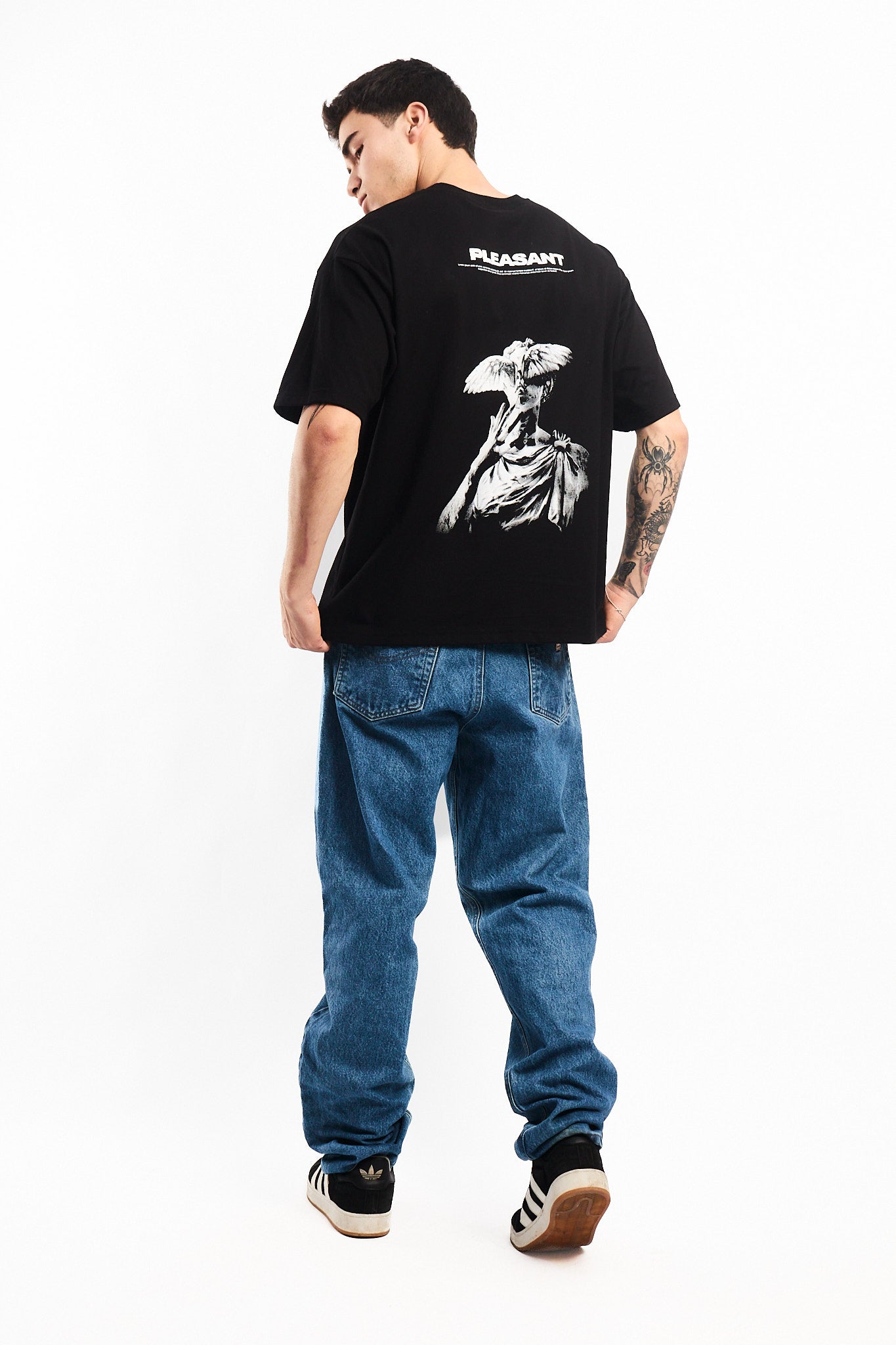 POLO OVERSIZE NEGRO PLEASANT